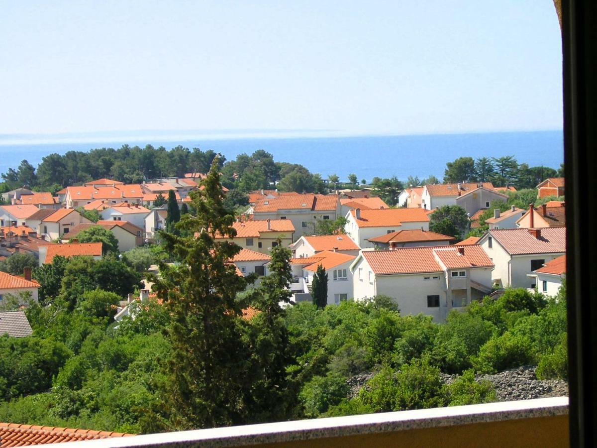 Apartment Goran Krk Town Exterior foto